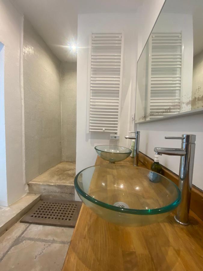 Auberge De La Croix Du Pape Èze Eksteriør bilde