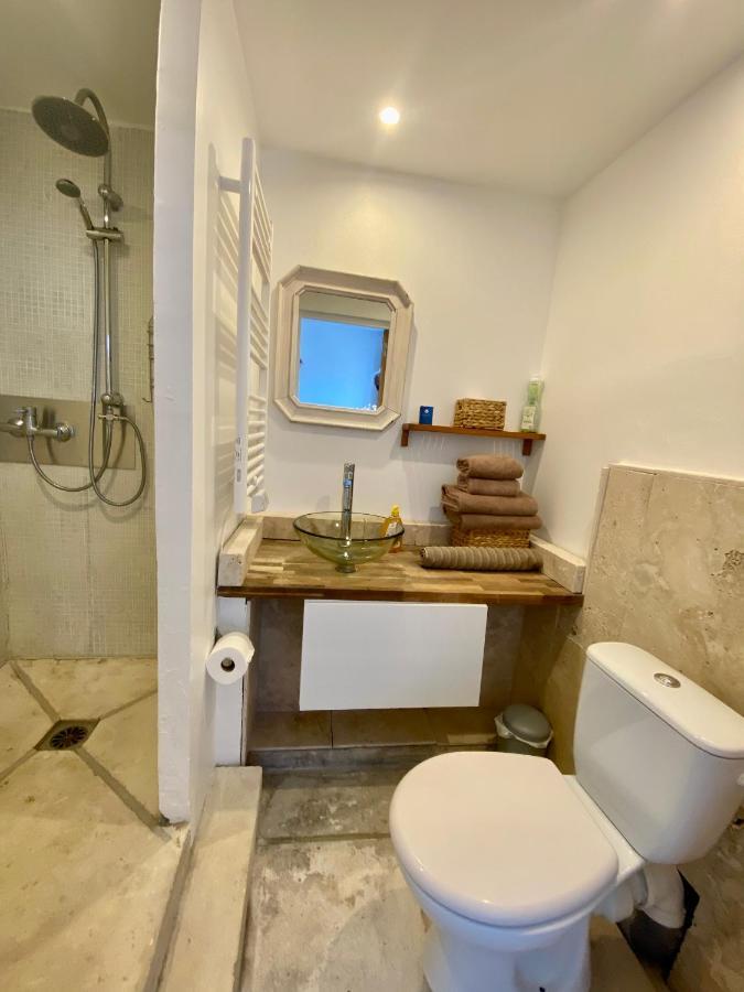 Auberge De La Croix Du Pape Èze Eksteriør bilde