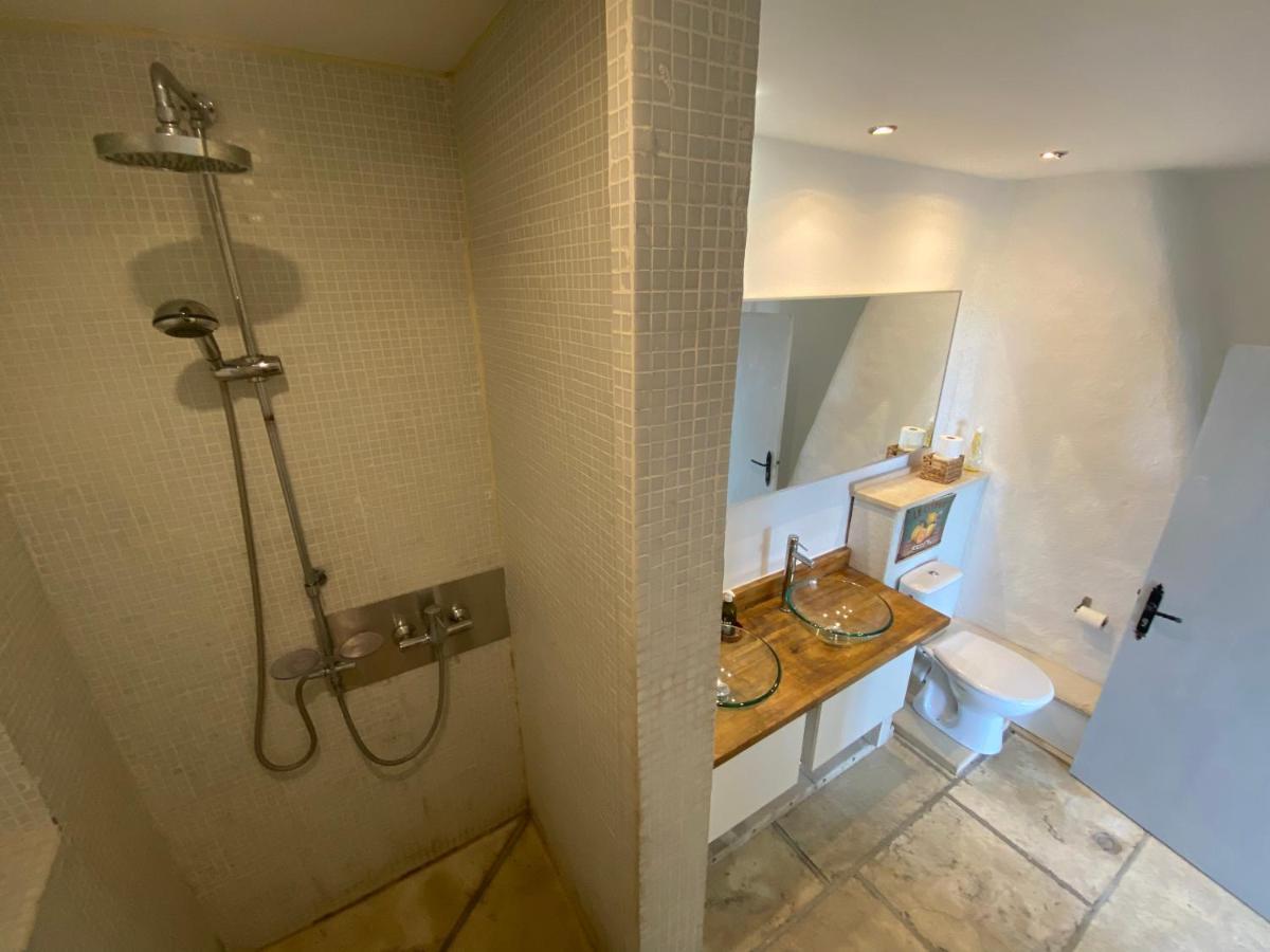 Auberge De La Croix Du Pape Èze Eksteriør bilde